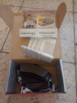 Brzdové platničky na Ford Mondeo MK2 - 5