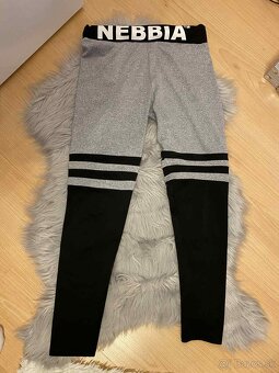 Rôzne dámske legíny - 5