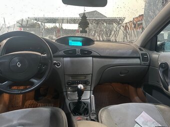 Renault Laguna 2 1.9DCI - 5