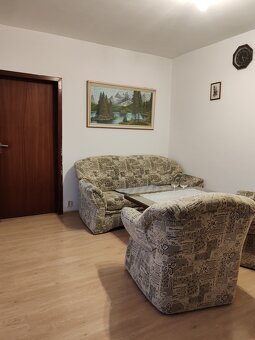 Na predaj 3 izbový byt Brezová pod Bradlom - 5