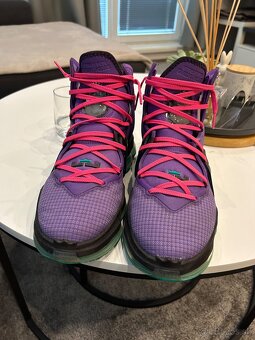 Nike Lebron 19 DJ Bron - 5