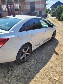 Chevrolet cruze 2011 - 5