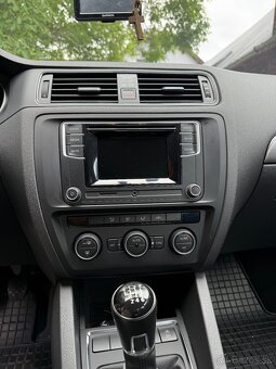 VW Jetta 1.2 TSI - 5