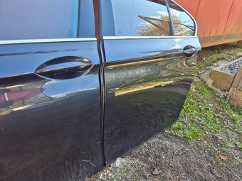Predám ľavé dvere na BMW radu 5 (2009-2015) - 5