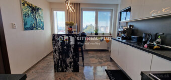 Na predaj 9 izbový rodinný dom v meste Šurany - 5