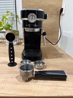 Eta Storio - čierny pákový kávovar - 5