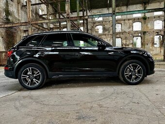 Audi Q5 40 2.0 TDI 150KW mHEV quattro Black-Optic - 5