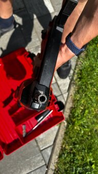 Plynová klincovačka Hilti GX120 - 5
