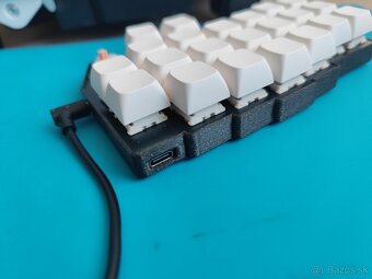Corne v4.1 mechanická klávesnica - 5