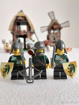 LEGO Kingdoms 7189 Nájazd na stredoveký mlyn - 5
