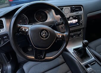 Volkswagen Golf 7 - 5