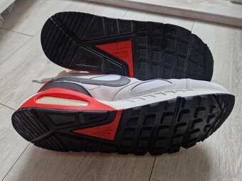 Pánske tenisky Nike Air Max IVO UK 8,5 / EUR 43 - 5