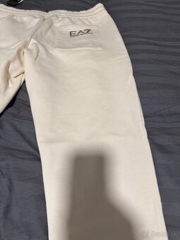 Predám pánske tepláky Armani - 5
