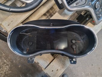 Diely interiéru Jeep Grand Cherokee WK2 2017 Summit - 5