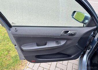 Škoda Fabia 1.4 MPI COMBI TAŽNÉ benzín manuál 50 kw - 5
