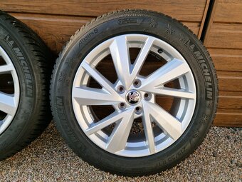Zimná sada originál Škoda Superb 3, 5x112 R17 - 5