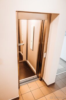 Zariadený 3-izbový byt s parkovacím státím - 5