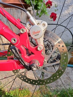 Horský bicykel, Rock Shox, Deore XT - 5
