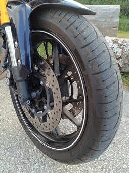 Yamaha MT 09 - 5