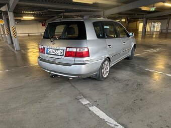KIA Carens 2004 2.0 CRDi 82kW 124500km 5st. Manuál - 5