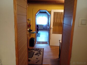 Rodinný dom vedľa hlavnej cesty - DOHODA MOŽNÁ - 5