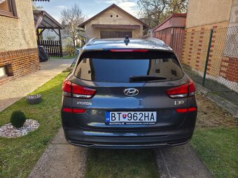 Hyundai i30 CW 1.5 T-GDi mHEV Family DCT - 5