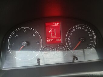 Predam Volkswagen Touran 1.9 tdi r.v.2007 - 5