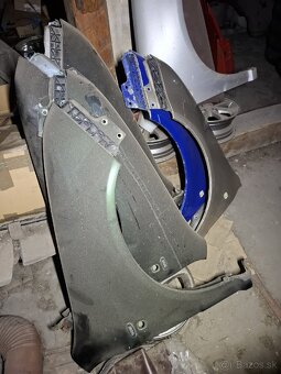 Predam predné blatníky na Škoda Fabia (prvý model). - 5