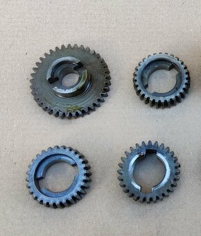 Dieli na babetu 210 - 5