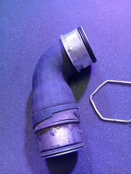 Hadica na turbo VW Audi Octavia 2 - 5