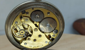 Predám funkčné vreckové hodinky PRÉVOTÉ 15 jewels 85 € - 5