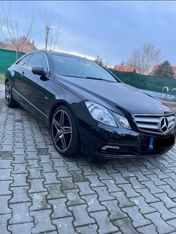 Mercedes-Benz E350 CDI Coupé - 5