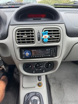 RENAULT THALIA 2005 1.4 55Kw - 5