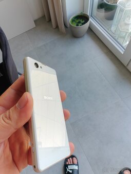 Sony Xperia Z1 compact - 5