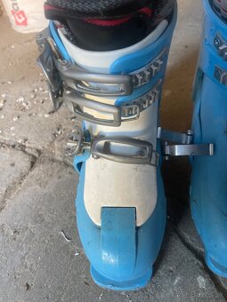 Detske zjazdove lyziarky, velmi pekne, zachovale - 5