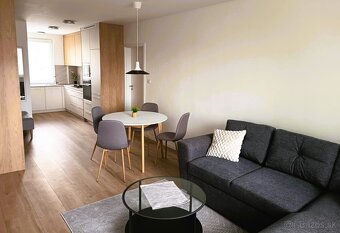 Prenájom 3-izbový byt Levoča PRAMEŇ - 5