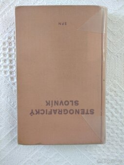 knihy rôzne III - 5