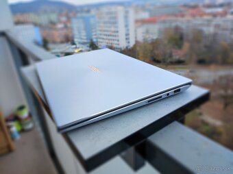 Hliníkový 14"  UltraBook Asus ZenBook RM431D - 5