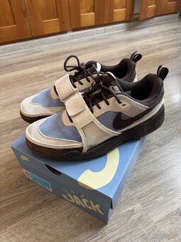 Nike Zoom Field Jaxx x Travis Scott - 5