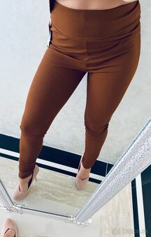 Damske vrubkovane leginy caramello - 5