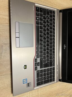 Notebook Fujitsu Celsius H760 - 5