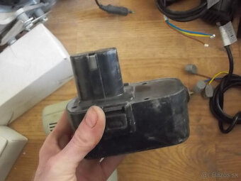 akumulatorova vrtacka/utahovak - 5