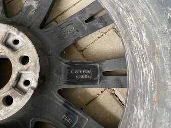 BMW 5 G30 31 INDIVIDUAL DISK KOLESO 20" ET30 - 5