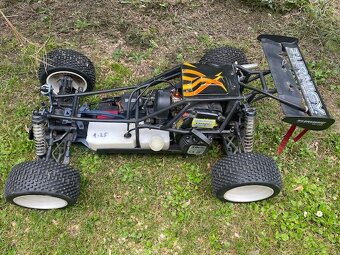 RC Model Bugina Turning Thunderbolt - 5