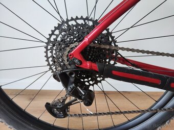 Trek Marlin 8 Crimson 2023 XL - 5