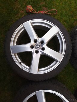255/35 R19 Zimné. - 5