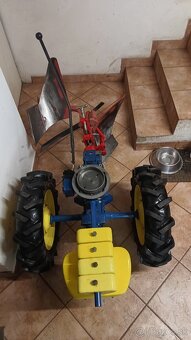 podvozok agzat s pluhom - 5