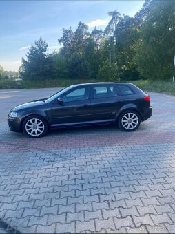 Audi A3 8P 1.6 FSI 140tisíc km S line - 5
