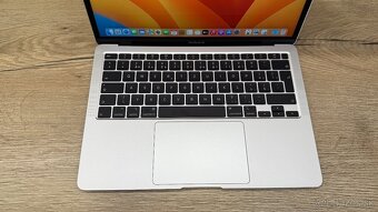 Apple MacBook Air 13 Retina 2020 - 5
