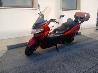 Suzuki Burgman 400 - 5